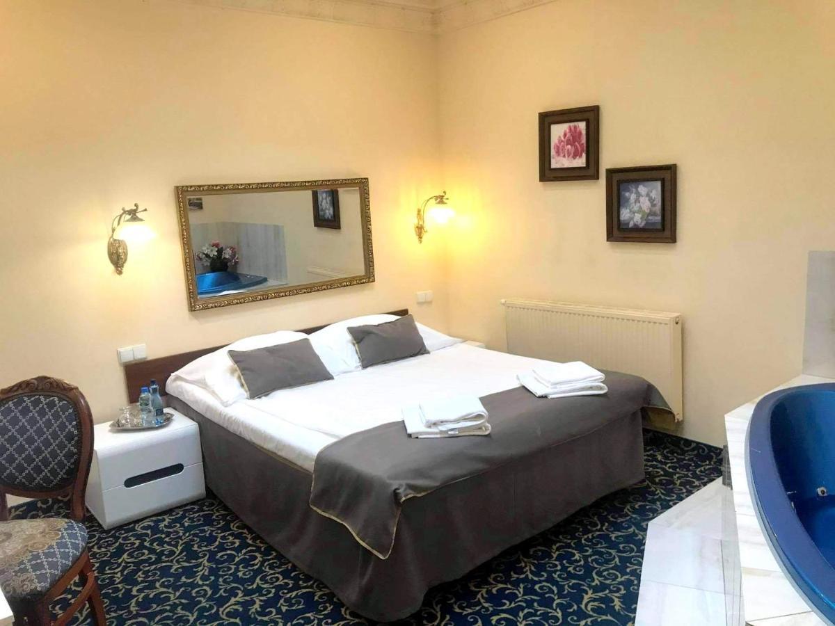 Hotel Venecia Palace Michałowice Εξωτερικό φωτογραφία