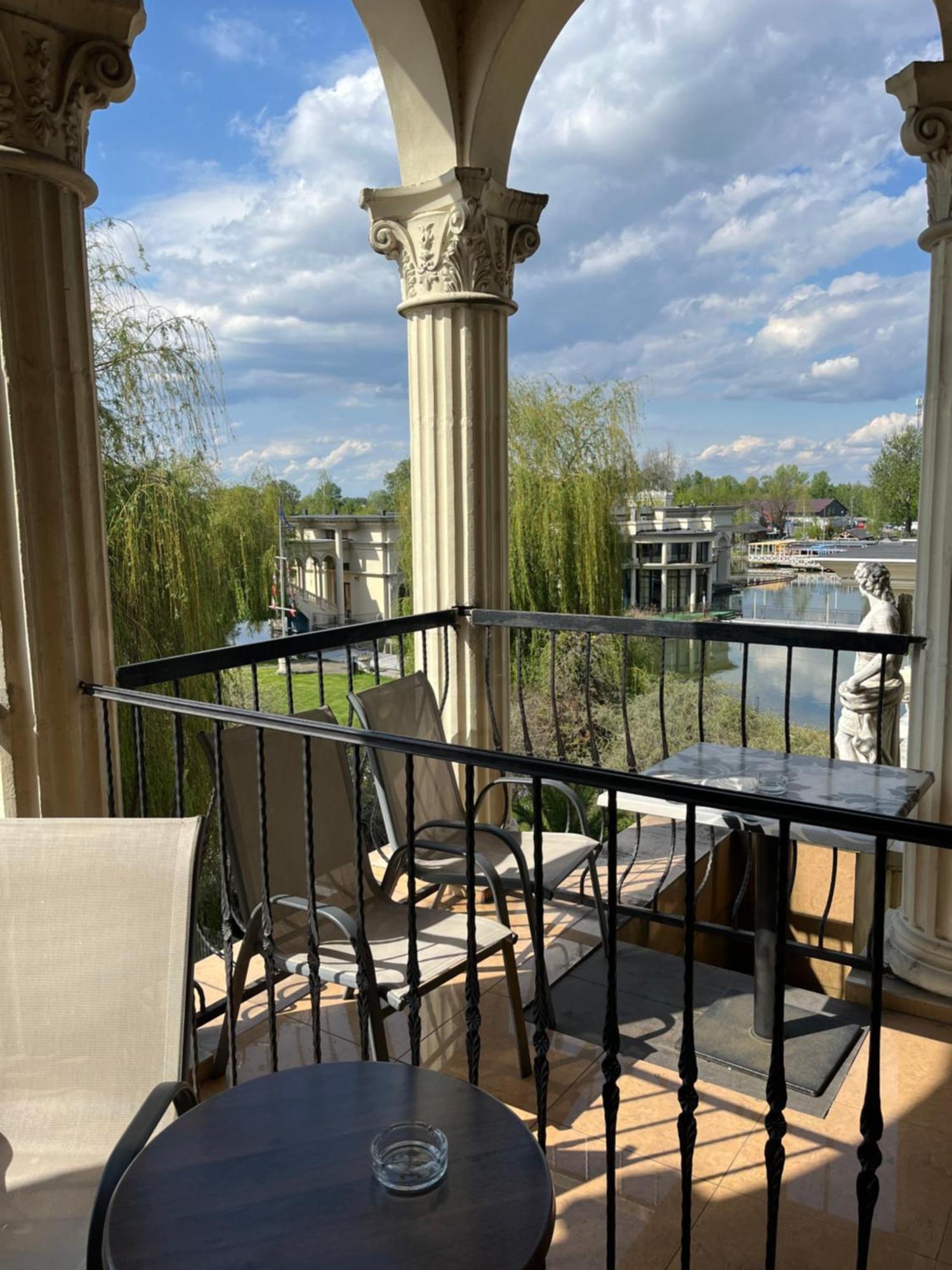Hotel Venecia Palace Michałowice Εξωτερικό φωτογραφία