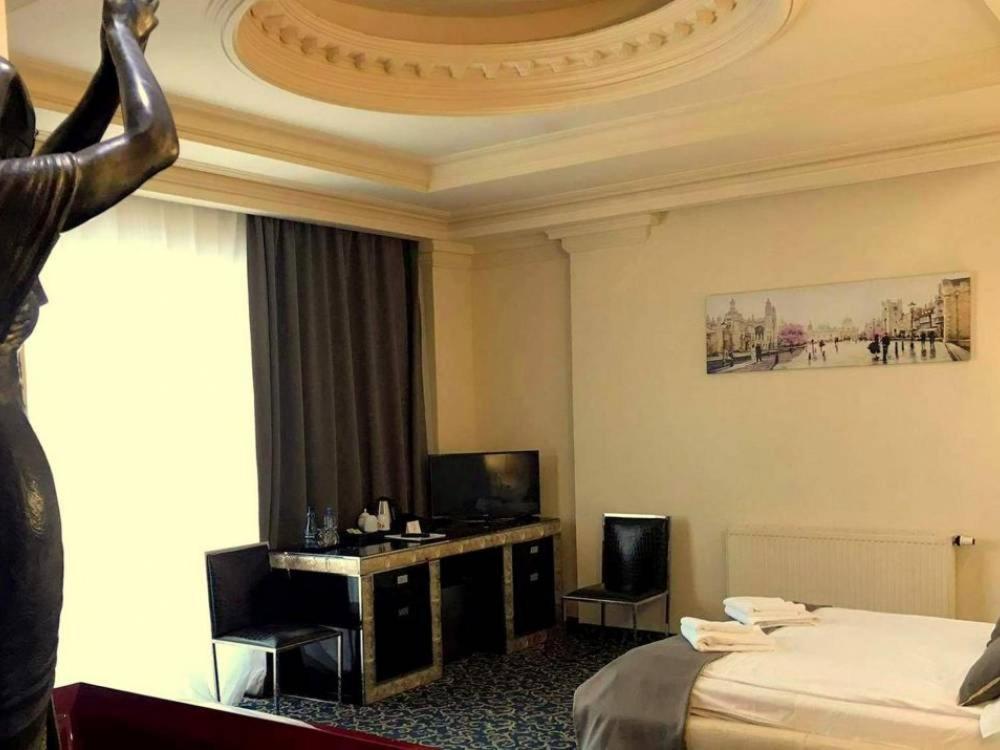 Hotel Venecia Palace Michałowice Εξωτερικό φωτογραφία