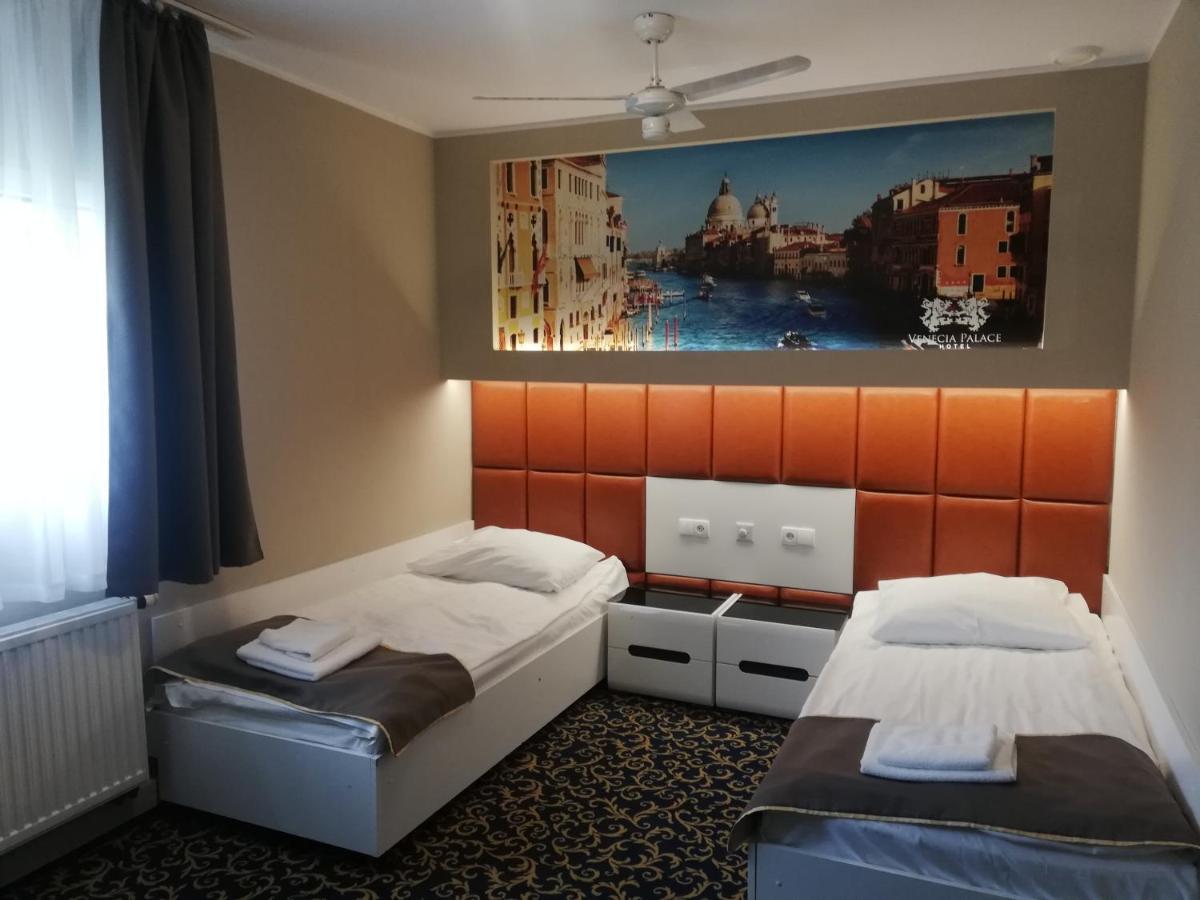 Hotel Venecia Palace Michałowice Εξωτερικό φωτογραφία
