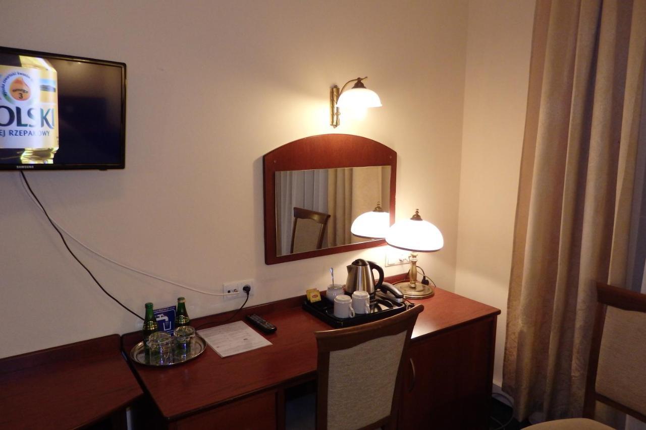 Hotel Venecia Palace Michałowice Εξωτερικό φωτογραφία